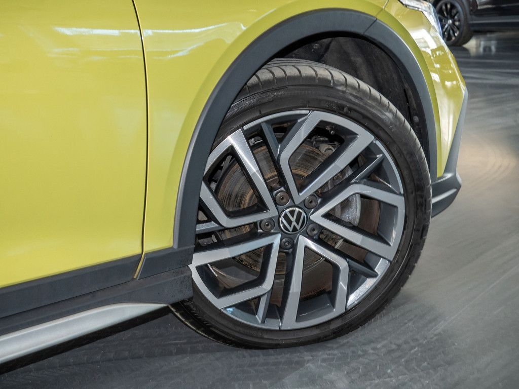 Volkswagen Golf - Bild 6