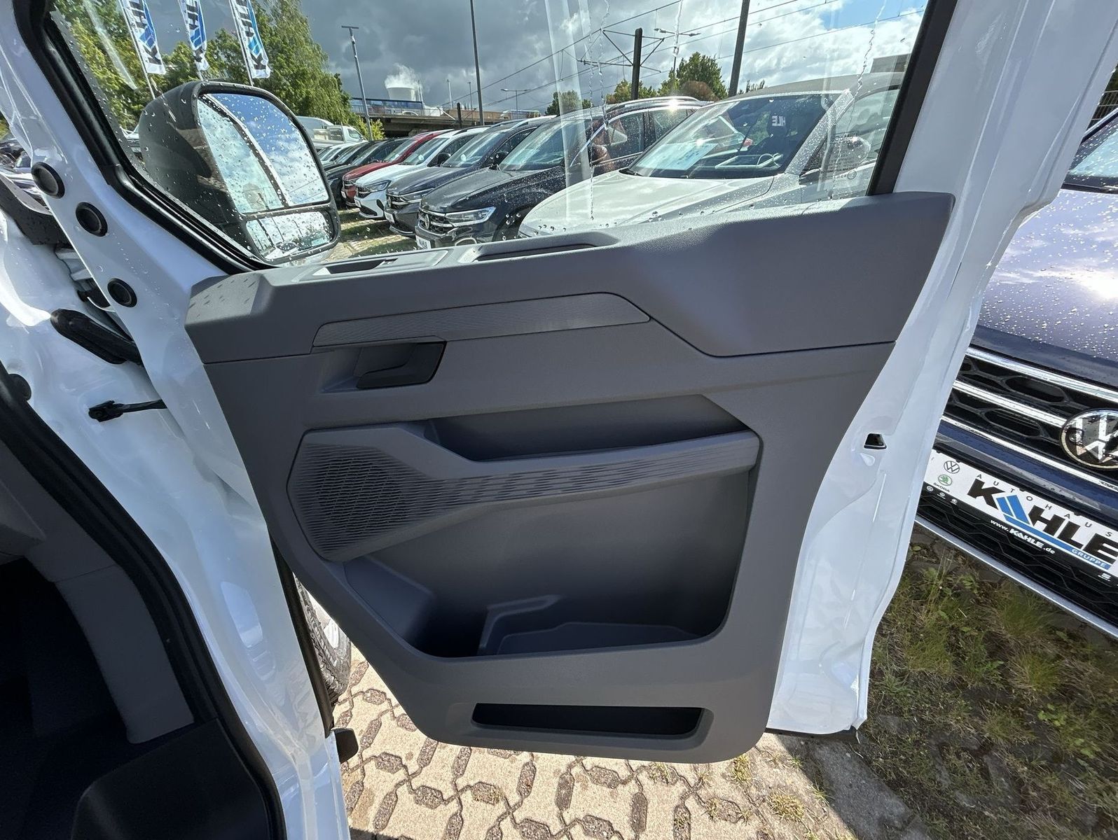 Volkswagen T7 Transporter - Bild 21