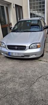 Suzuki Baleno - Suzuki Baleno aus 2000