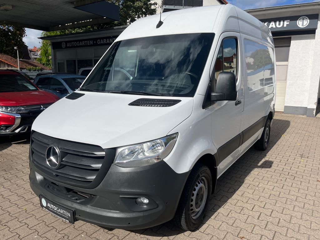 Image of Mercedes-Benz Sprinter