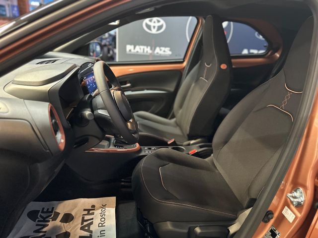 Toyota Aygo X Teamplayer 1,5 l *Hybrid*NEU*T-PAKET*