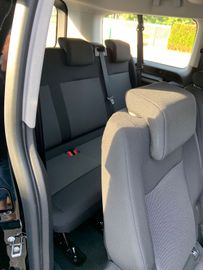 Bild 16 Opel Vivaro Kombi XL 9 Sitze 8 AT 5 Jahre Garantie