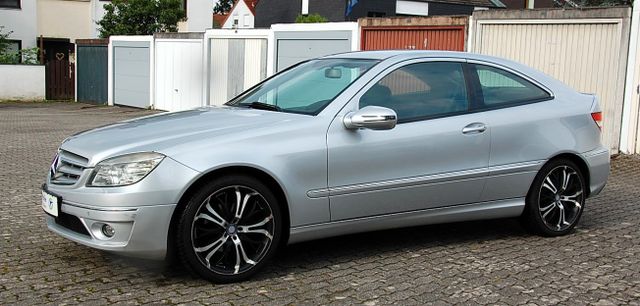 Mercedes-Benz CLC 180 KOMPRESSOR