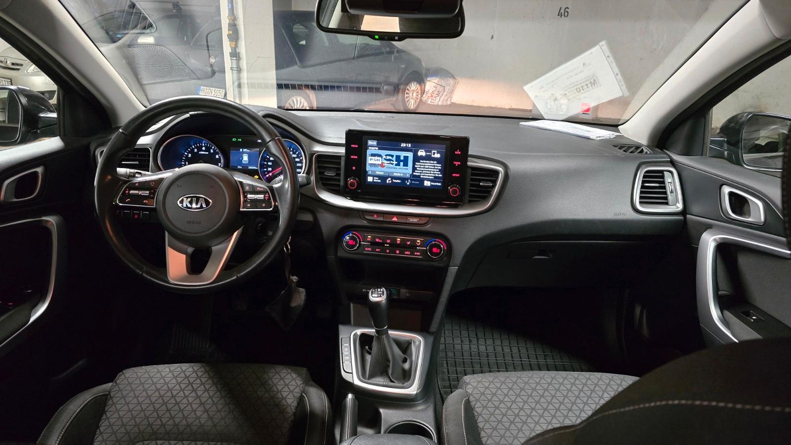 Kia cee'd Sportswagon 1.4 T-GDI Vision Sportswag...