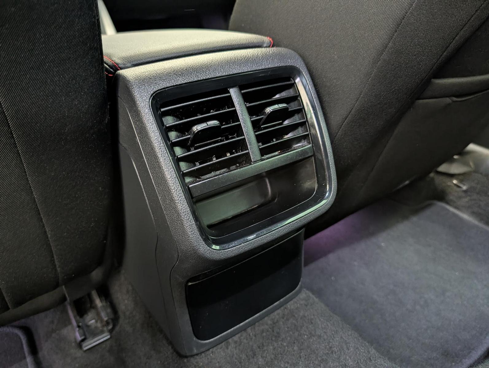 Skoda Octavia 2.0 TSI RS Matrix HuD Navi AHZV RFK Alu1, миниатюра 15
