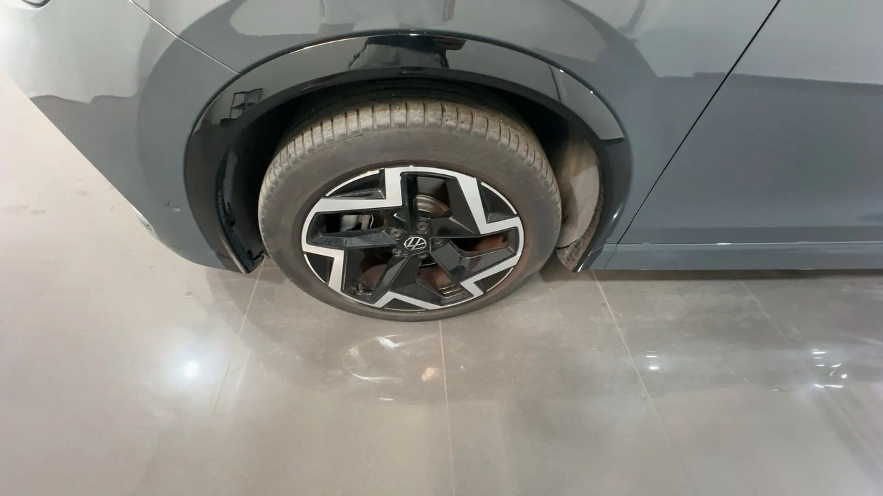 Other Volkswagen Tiguan 2.0 TDI 150 CV DSG R-Line imagem 3