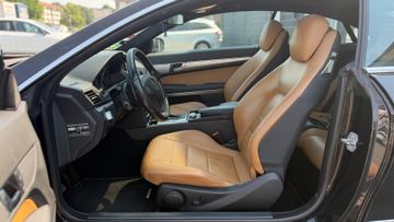 Mercedes E 350 - 11