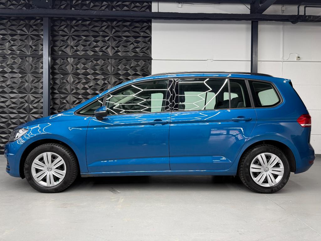 Volkswagen Touran 1.6 TDI DSG, Foto 4 von 50