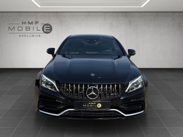 Mercedes-Benz C63 AMG Coupe Burmester 5xAssistenzsysteme Pano