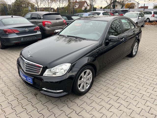 Mercedes-Benz C 180 CGI Lim.  BlueEfficiency - 51.000KM - NAVI