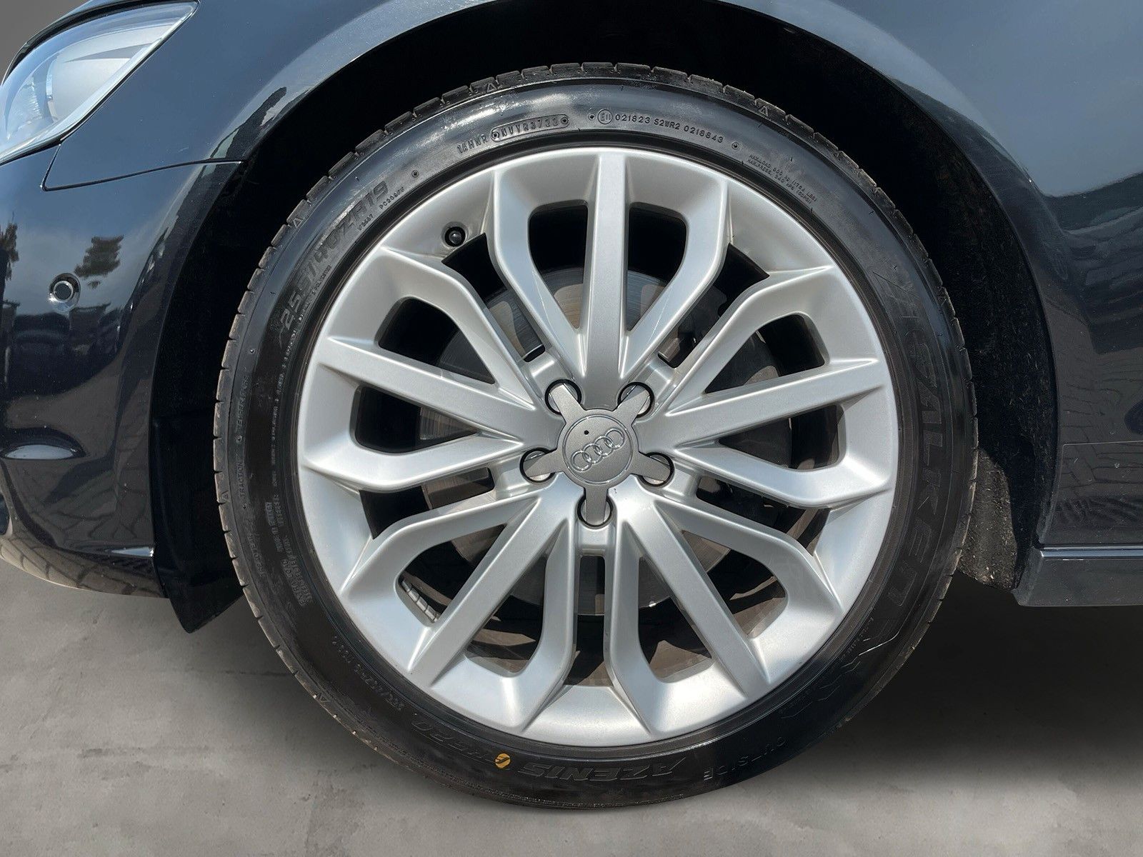 Fahrzeugabbildung Audi A6 Avant*Standhz*Sportpaket*BOSE*4-Zonen*Xenon*