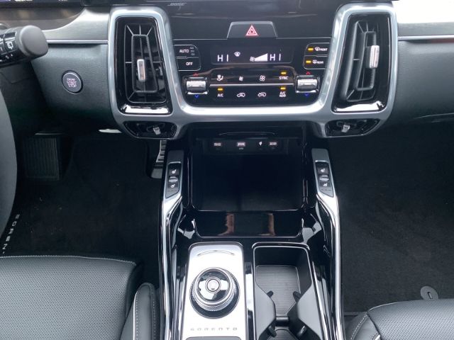 Fahrzeugabbildung Kia Sorento SPIRIT 4WD 2.2 CRDi 5-SITZER *NAVIGATION