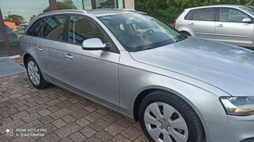 Audi A4 - 1