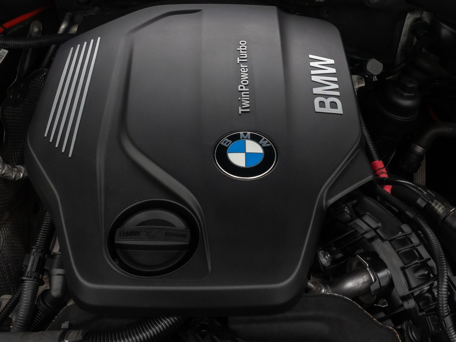 Fahrzeugabbildung BMW 520d GeschwindigReg PDC HiFi NaviBusiness Lordos