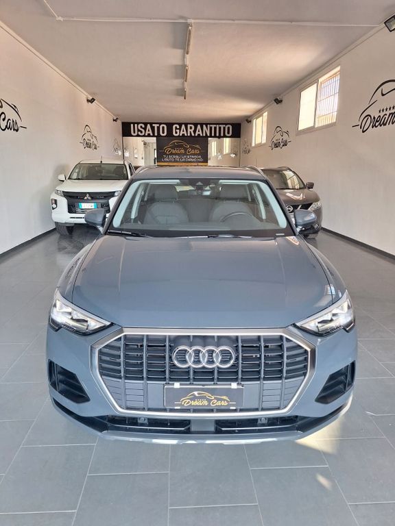 Image of Audi Q3
