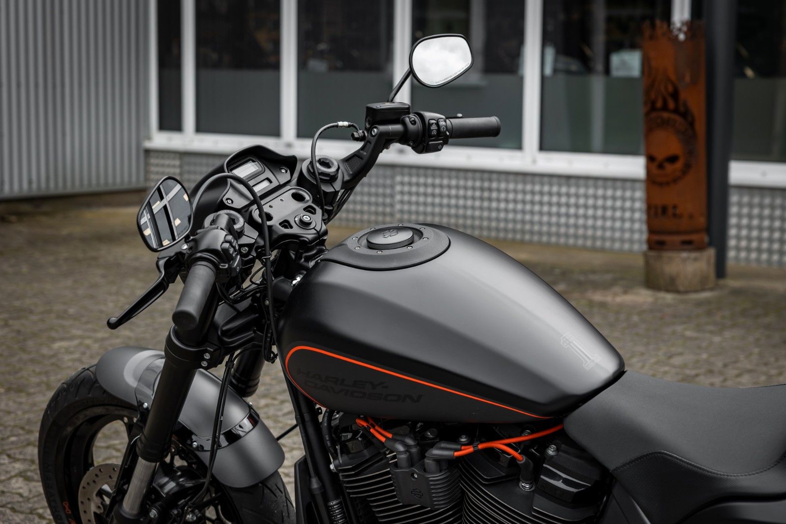 Fahrzeugabbildung Harley-Davidson FXDR 114 CUI - SCREAMIN' EAGLE