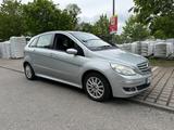 Mercedes-Benz B 180 CDI-Automatik-Avantgarde-128.000 km - gebrauchte Mercedes-Benz B 180 aus dem Jahr 2006