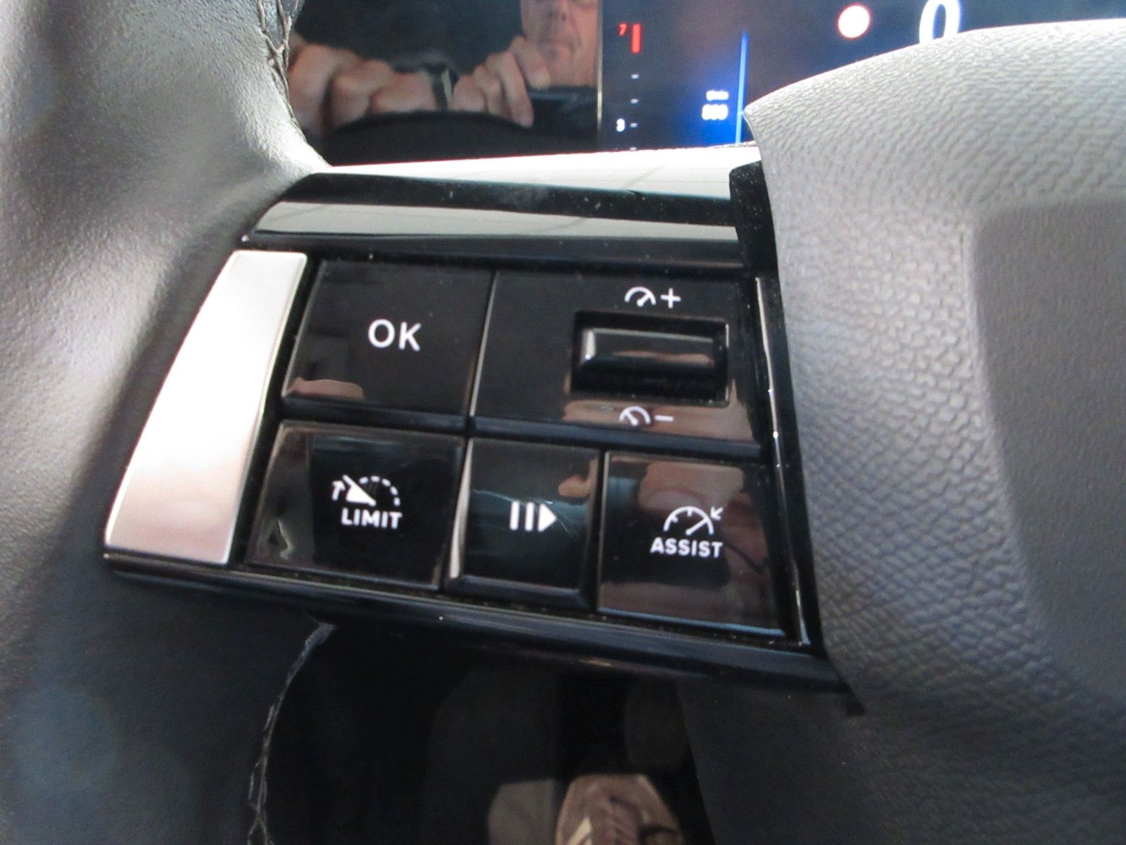 Fahrzeugabbildung Opel Astra L Lim. LED/NAVI/PDC/R´CAM/ALU