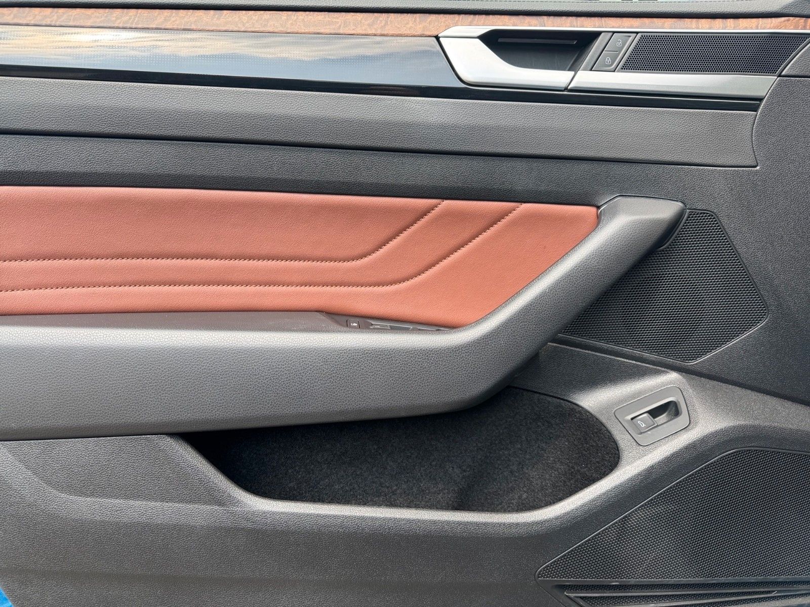 Fahrzeugabbildung Volkswagen Arteon Shooting Brake Elegance 2.0 TDI