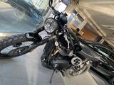 Triumph Street Scrambler  - TRIUMPH SCRAMBLER