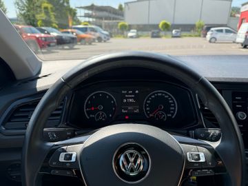 Volkswagen T-Roc +Klimaauto.+SHZ+Navi+PDC+Tempo+