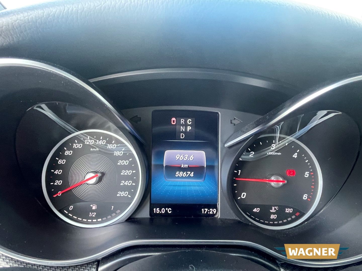 Fahrzeugabbildung Mercedes-Benz V 250 d AVANTGARDE AMG EDITION lang Night Paket