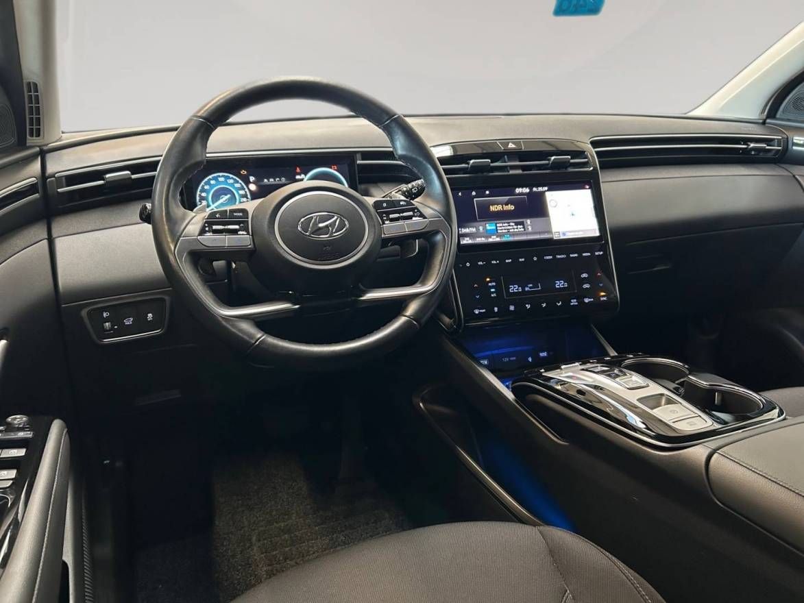 Fahrzeugabbildung Hyundai NEW Tucson 1.6 CRDi el. Heckklappe