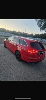 Ford Mondeo 2,0 EcoBlue 140kW Vignale Turnier Aut... - Ford Mondeo in Aachen