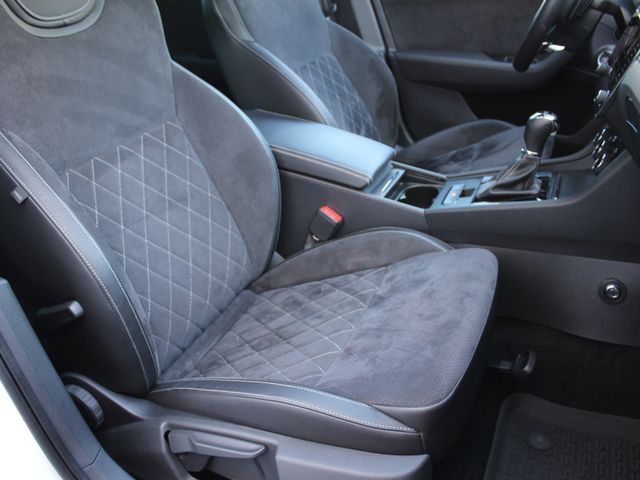 Superb Combi 2,0 TDI  Sportline 4x4 AHK*el.Heck.
