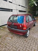 Opel opel corsa B 2000 - Opel Corsa aus 2000 mit Benzin-Antrieb: Kleinwagen