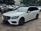 Mercedes-Benz E 220 AMG BlueTec 4Matic 2.Hand*TÜV NEU*Pano*AHK - Mercedes-Benz E 220: 4matic