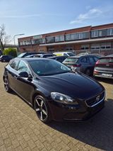 Volvo V40 Momentum+KAMERA+XENON+NAVI - Volvo V40 in Düsseldorf
