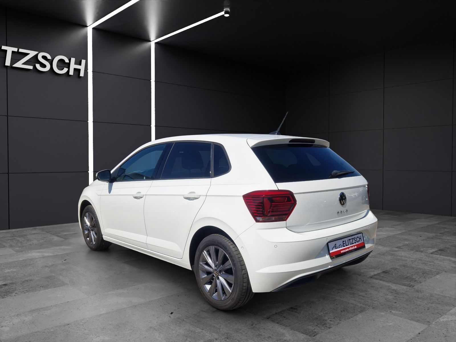 Fahrzeugabbildung Volkswagen Polo Highline TSI, LED ACC SHZ NAVI PDC