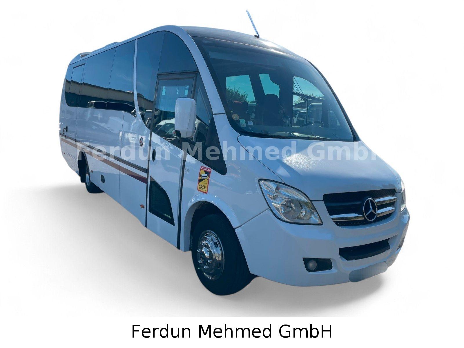 Mercedes-Benz Unvi GT - 15+1 Länge 8,70 m - VIP Sitze