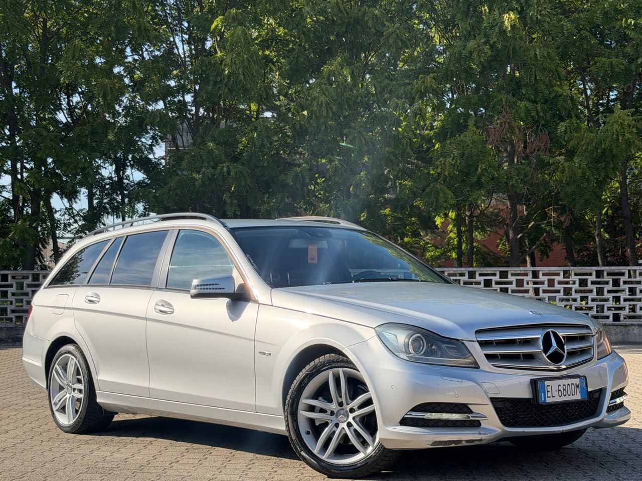 Mercedes-Benz Mercedes-benz C 220 CDI BlueEFFICIENCY Avantgard