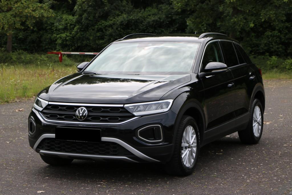 Volkswagen T-Roc Life DSG 2xPDC LED SHZ Digital Cockpit DAB