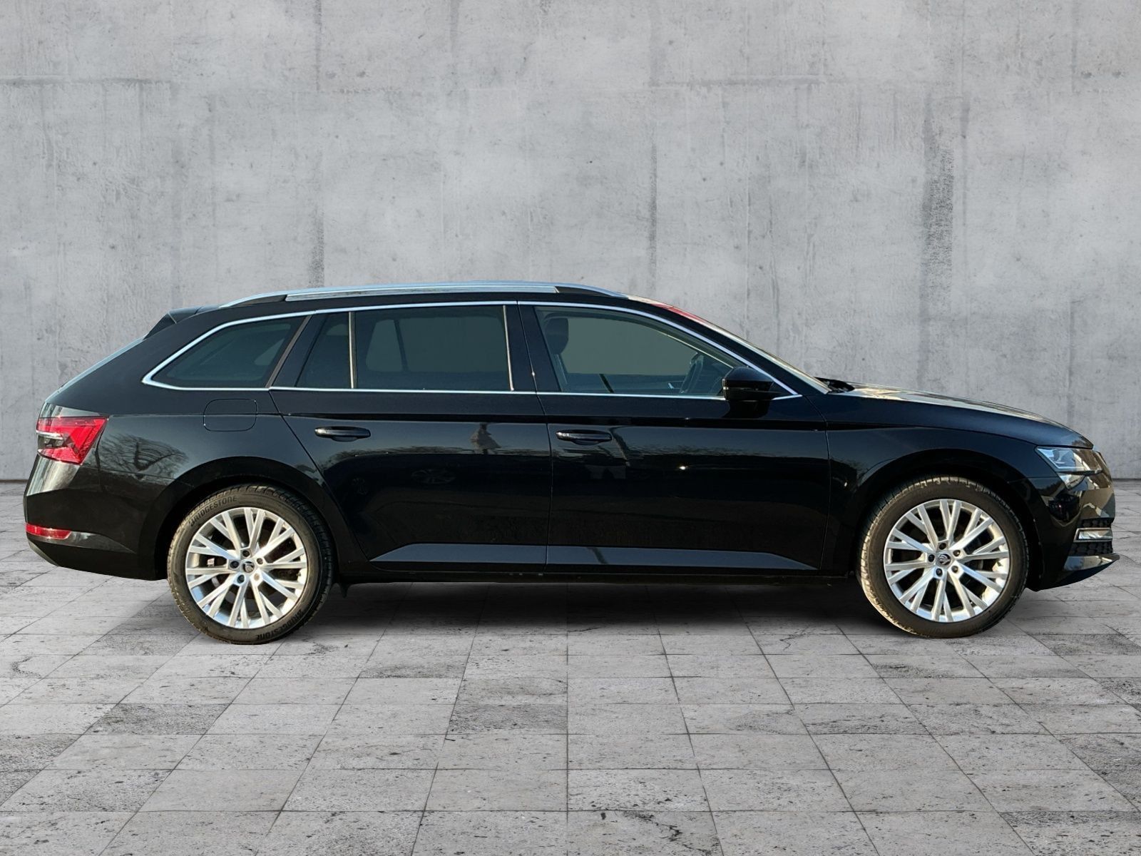 Skoda Superb - Bild 7