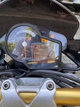 Aprilia Shiver 750 - APRILIA WEIß
