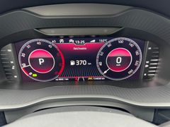 Fahrzeugabbildung Skoda Kodiaq Drive 125 4x4 ACC Lane Standh AHK