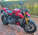 Ducati Streetfighter V2 S