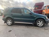 Mercedes-Benz ML 320 - Mercedes-Benz ML 320 aus 1999