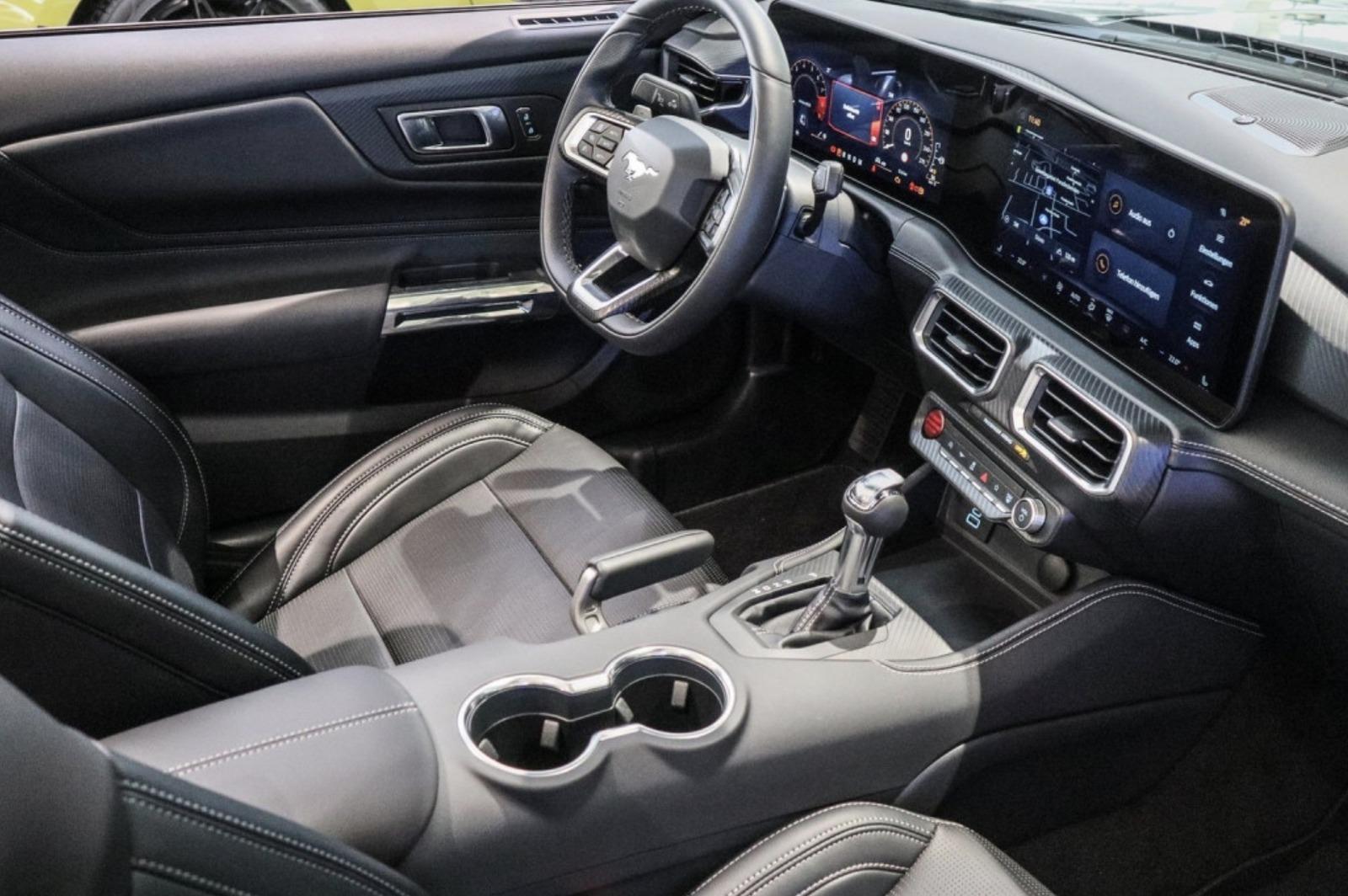 Ford Mustang 5.0 GT Cabrio Autom MagneRide - Deutsch