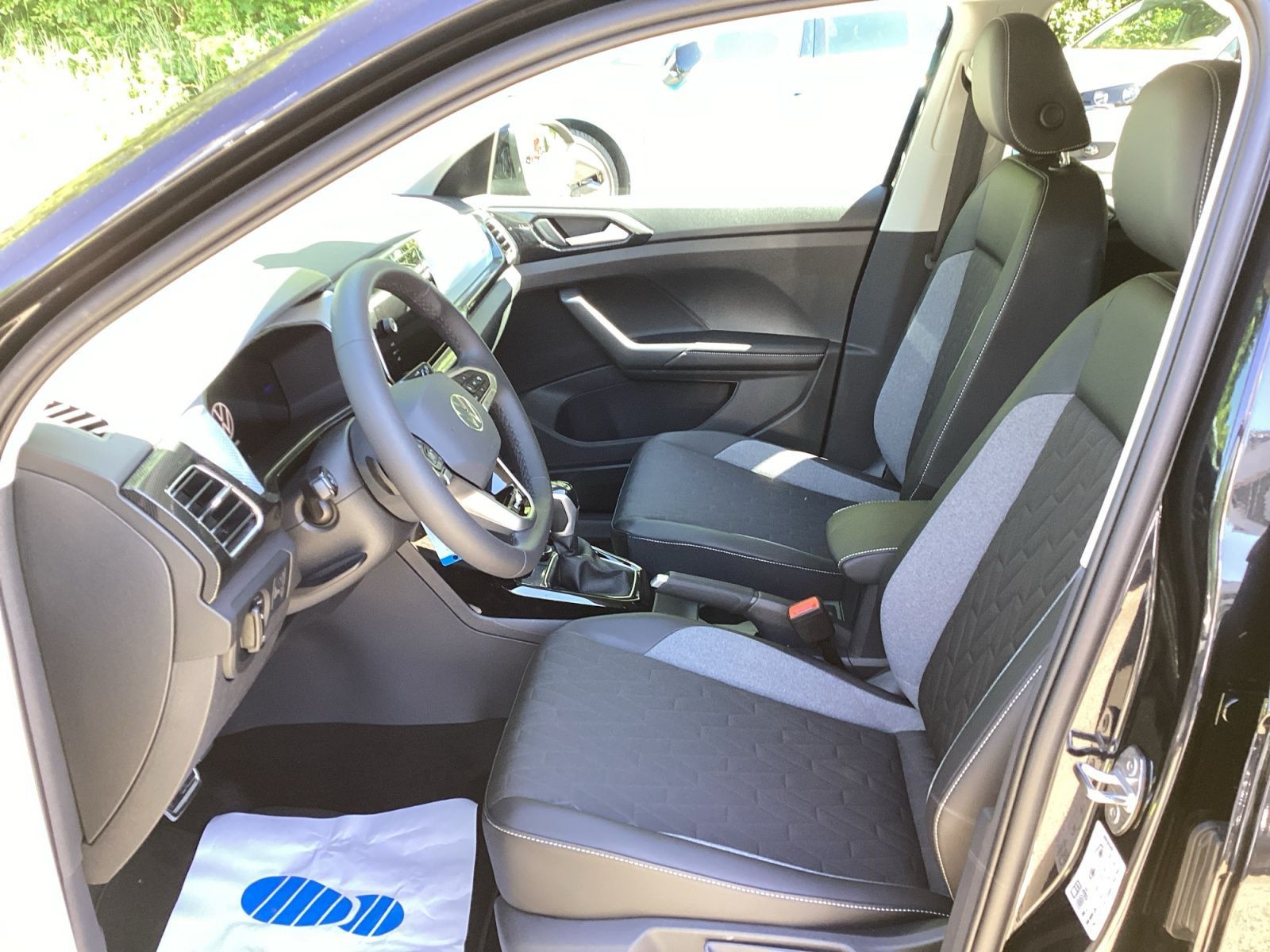Volkswagen T-Cross - Bild 7