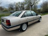 Opel | TÜV neu | Omega | Rentnerfahrzeug  - Opel Omega aus 1992