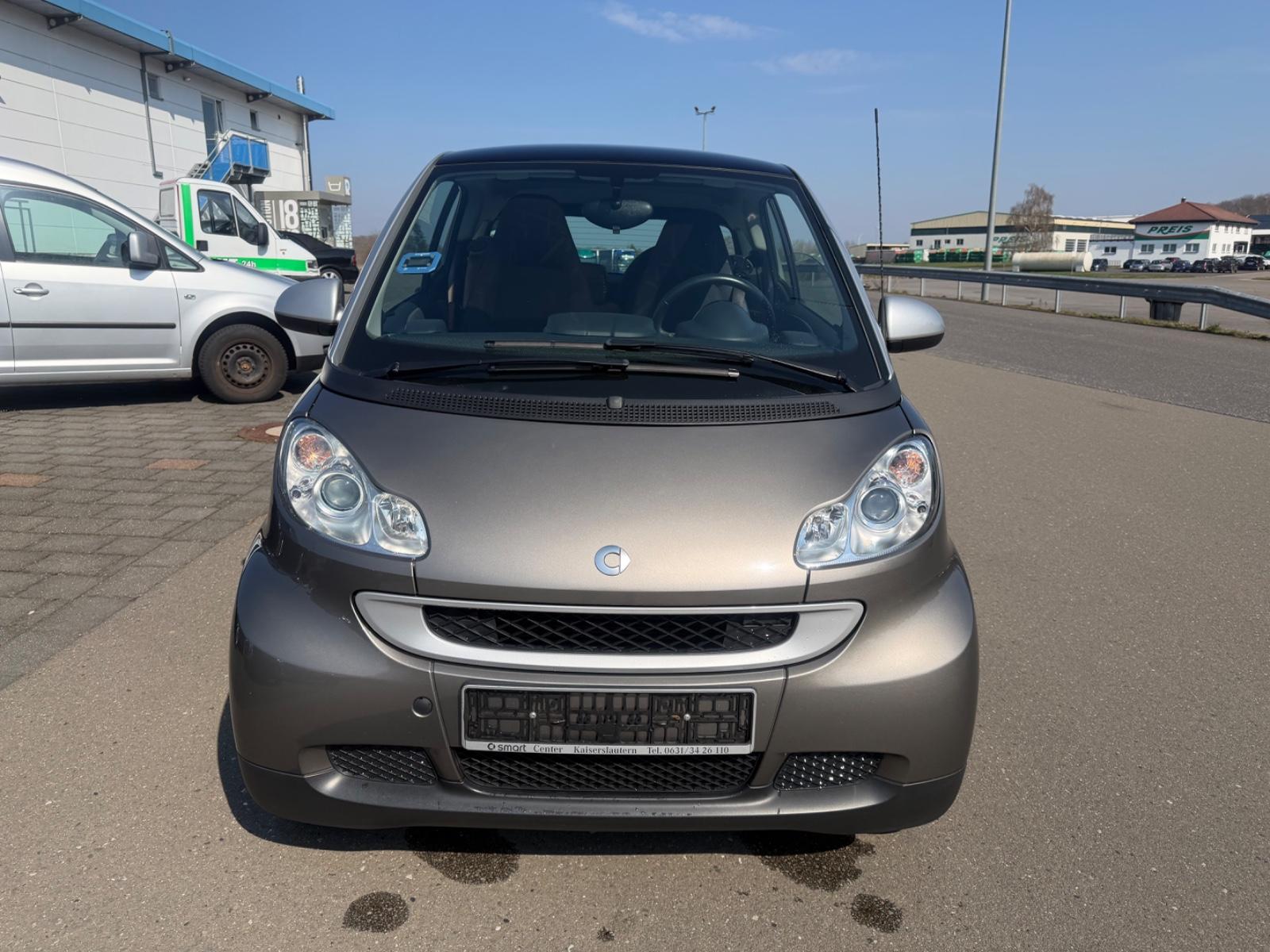 Smart ForTwo Micro Hybrid Drive 52 kW*KLIMA*ALU*SHZ*