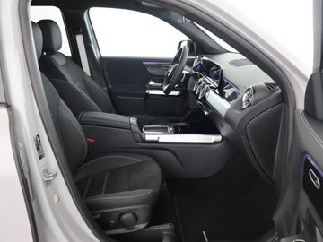 Mercedes GLB 200 - 11
