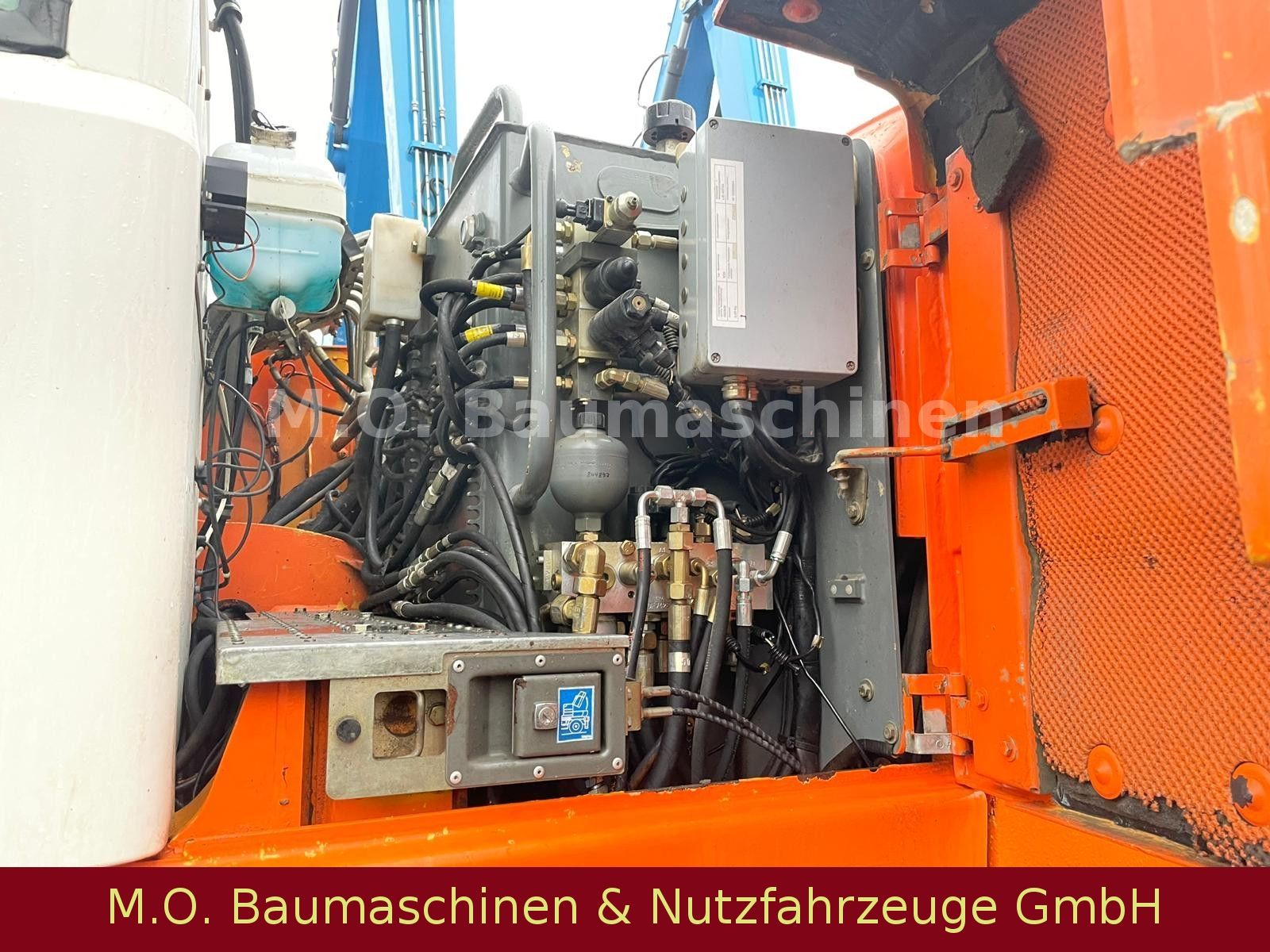 Fahrzeugabbildung Liebherr A 314  Litronic / ZSA/ AC/ SW/ VSA/ Hammerline