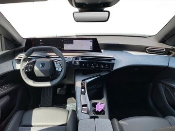 Peugeot 3008 1.2 145 A llure 360+Kam.+KeyLess+LED+Navi
