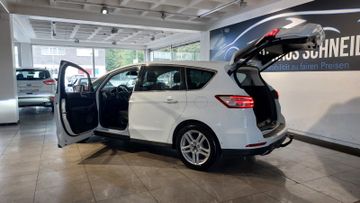 Ford S-Max - 9