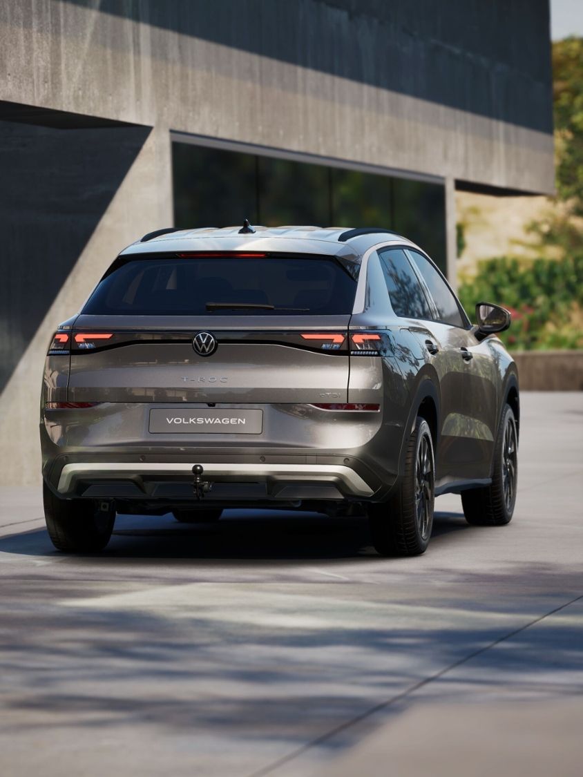 Fahrzeugabbildung Volkswagen T-Roc  Life 1.5 eTSI DSG *AHK, Energy-Paket, beh